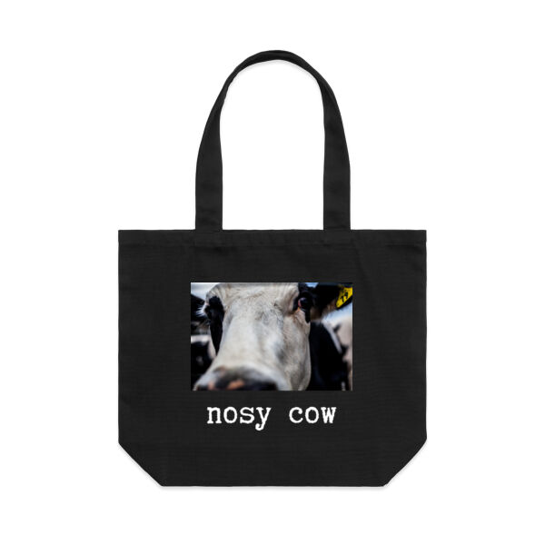 nosy cow Thumbnail